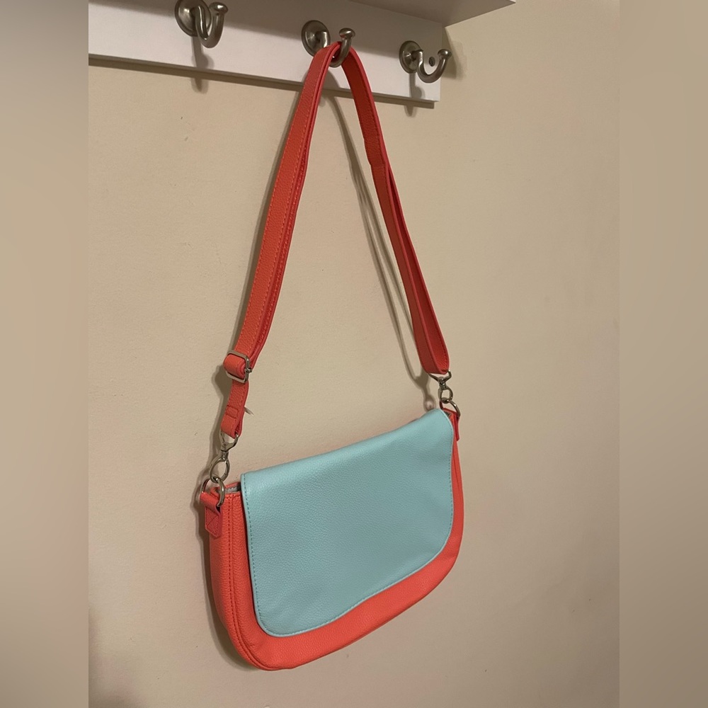 Thirty-One Purse - Picture 9 of 12